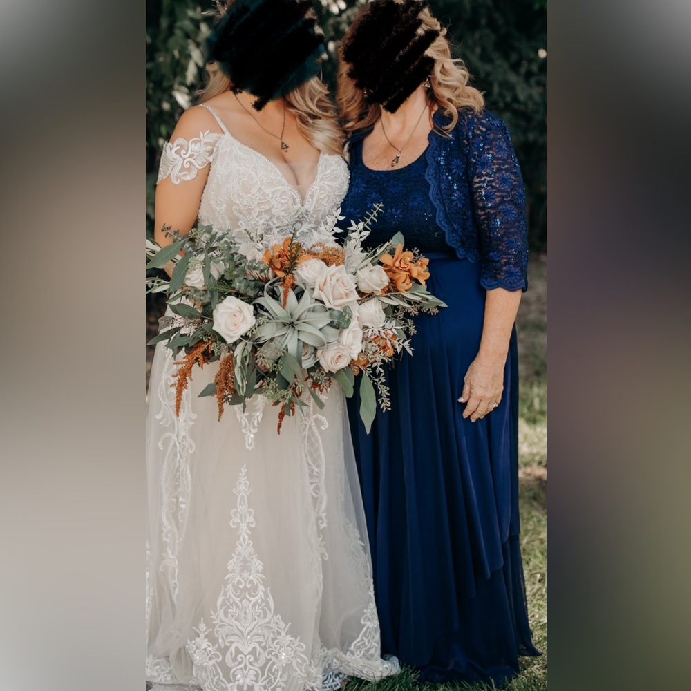 Elegant NavyEvening Gown with Jacket